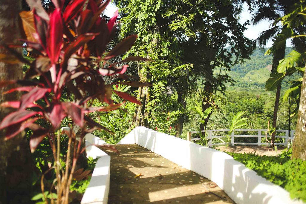 Hotel Casa Lakyum Palenque Buitenkant foto